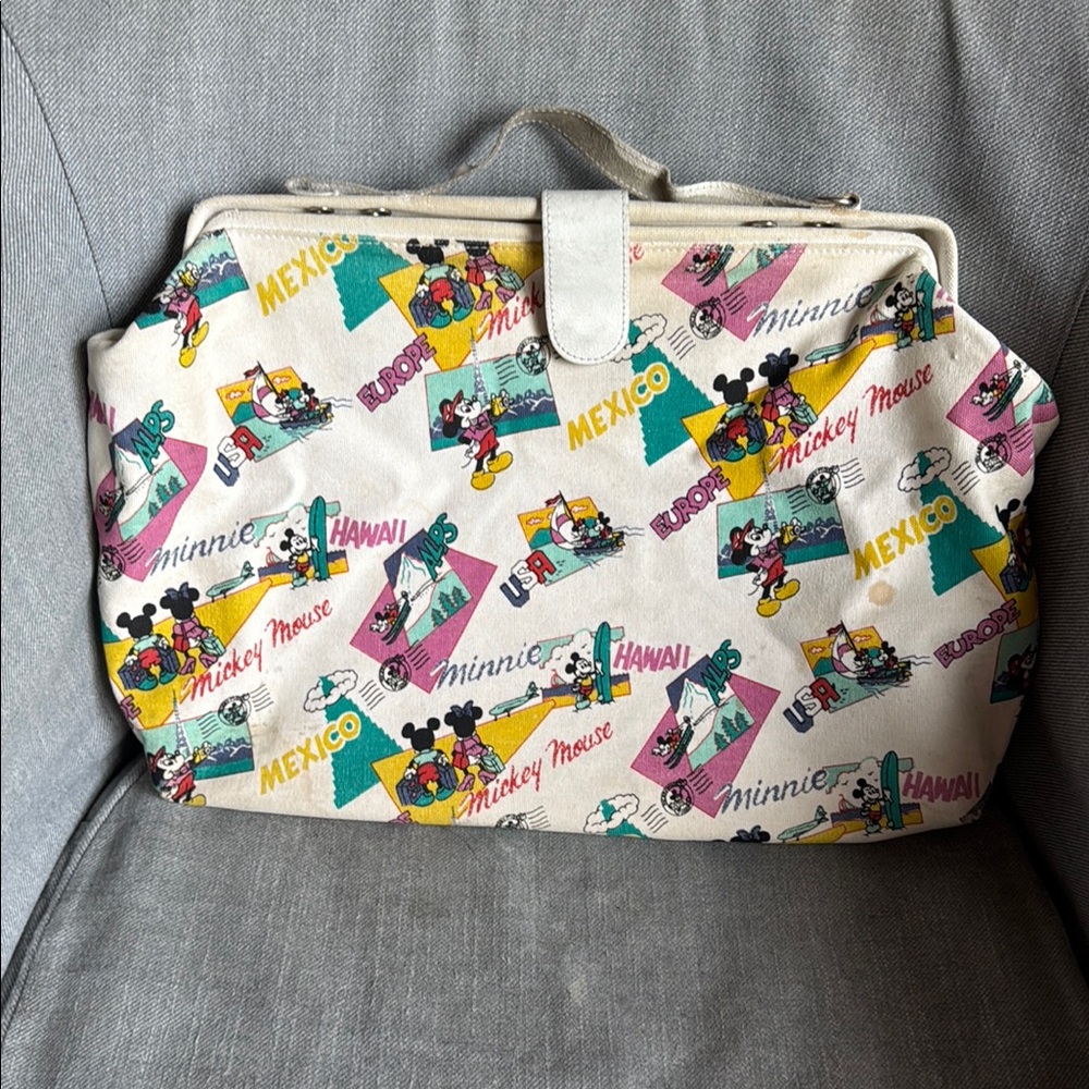 Disney 80’s Vintage Bag w/ Mickey & Minnie and Places